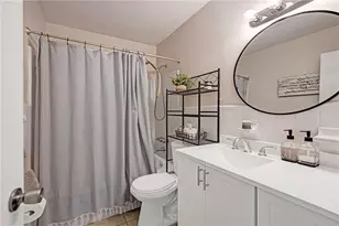 2131 NE 40th Ct, Pompano Beach, FL 33064 - Photo 13