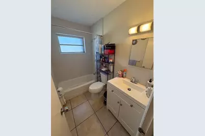 670 NE 46th Court #1, Oakland Park, FL 33334 - Photo 11