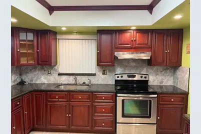 2070 NW 84th Terrace, Pembroke Pines, FL 33024 - Photo 15