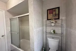 2070 NW 84th Terrace, Pembroke Pines, FL 33024 - Photo 35