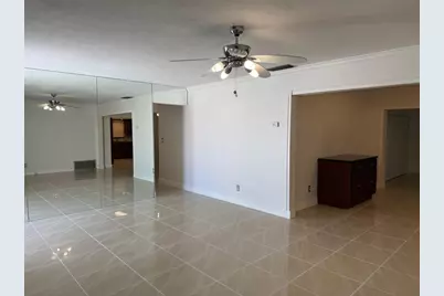 2070 NW 84th Terrace, Pembroke Pines, FL 33024 - Photo 5