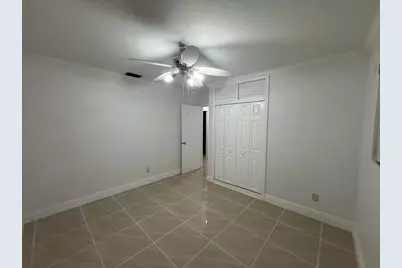 2070 NW 84th Terrace, Pembroke Pines, FL 33024 - Photo 33