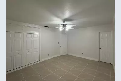 2070 NW 84th Terrace, Pembroke Pines, FL 33024 - Photo 25