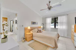 808 Republic Ct, Deerfield Beach, FL 33442 - Photo 17