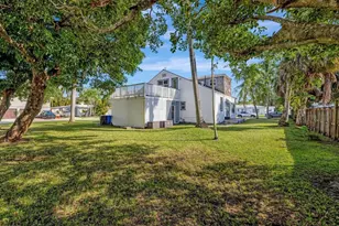 901 W Las Olas Blvd, Fort Lauderdale, FL 33312 - Photo 9