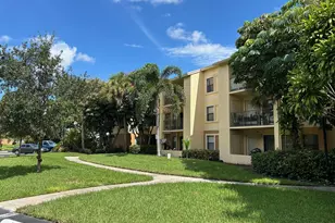 9999 Summerbreeze Dr, Sunrise, FL 33322 - Photo 5