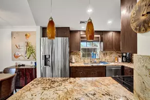 814 SE 13th St, Fort Lauderdale, FL 33316 - Photo 5