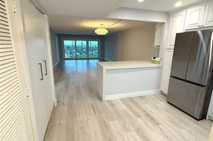 299 N Riverside Dr, Pompano Beach, FL 33062 - Photo 3