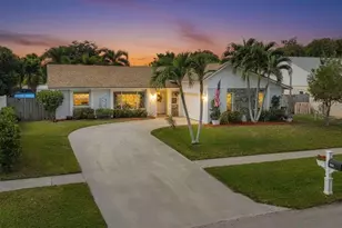 8101 Rose Marie Cir, Boynton Beach, FL 33472 - Photo 7