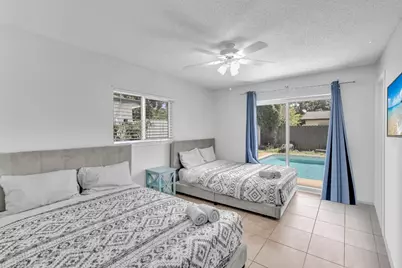1121 N 66th Terrace, Hollywood, FL 33024 - Photo 19