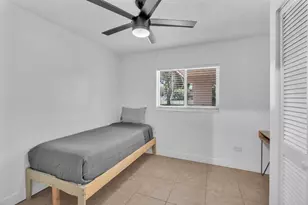 1121 N 66 Terrace, Hollywood, FL 33024 - Photo 17