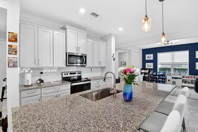 6613 Pointe Of Woods Drive, West Palm Beach, FL 33413 - Photo 15