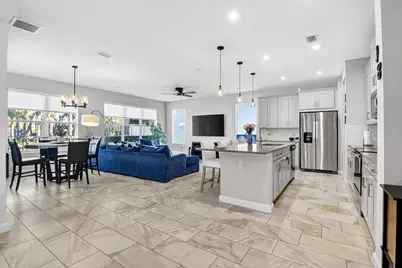 6613 Pointe Of Woods Drive, West Palm Beach, FL 33413 - Photo 11