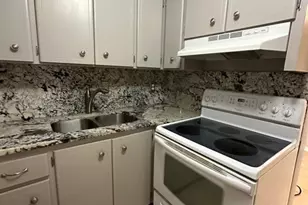 350 S Cypress Rd, Pompano Beach, FL 33060 - Photo 19