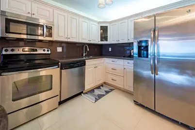 2301 S Ocean Drive #1608, Hollywood, FL 33019 - Photo 9