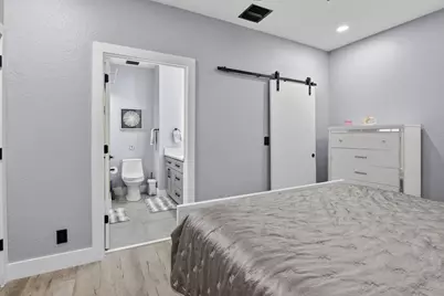 4275 SW 10th Court, Deerfield Beach, FL 33442 - Photo 17