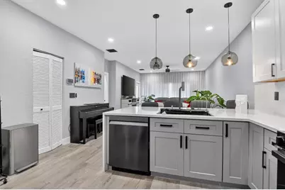 4275 SW 10th Court, Deerfield Beach, FL 33442 - Photo 9