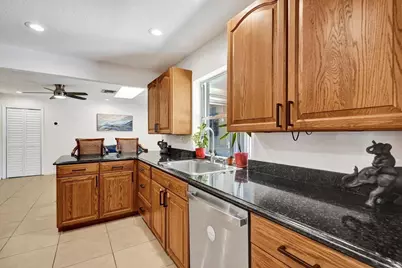 12188 NW 32nd Court, Coral Springs, FL 33065 - Photo 11