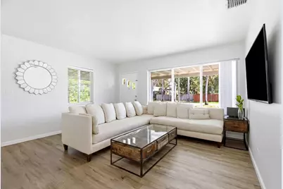 861 NE 9th Avenue, Pompano Beach, FL 33060 - Photo 3