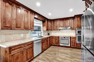 326 NW 101st Terrace, Coral Springs, FL 33071 - Photo 23