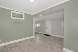 224 SW 15th St, Dania Beach, FL 33004 - Photo 9