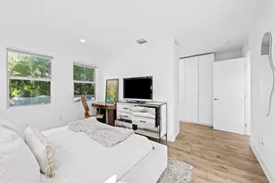 304 Seminole Ave, Fort Lauderdale, FL 33312 - Photo 17