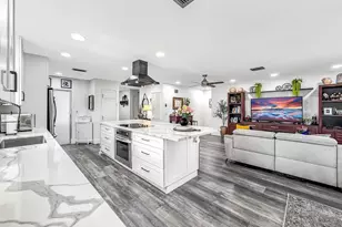 13232 Lucinda Palm Ct, Delray Beach, FL 33484 - Photo 11