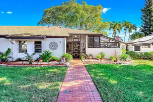 13232 Lucinda Palm Ct, Delray Beach, FL 33484 - Photo 3