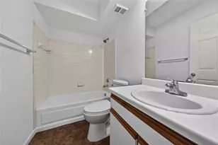 2361 NW 33rd St, Oakland Park, FL 33309 - Photo 17