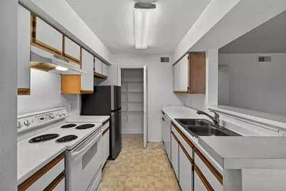 2361 NW 33rd Street #605, Fort Lauderdale, FL 33309 - Photo 3