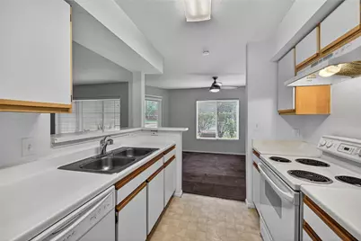 2361 NW 33rd Street #605, Oakland Park, FL 33309 - Photo 9