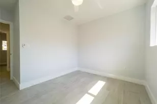 833 SW 7th St, Pompano Beach, FL 33060 - Photo 11