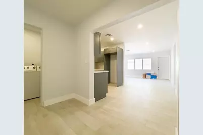 833 SW 7th Street, Pompano Beach, FL 33060 - Photo 19