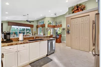 7615 Tarpon Cove Circle, Lake Worth, FL 33467 - Photo 15