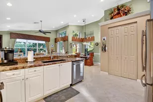 7615 Tarpon Cove Cir, Lake Worth, FL 33467 - Photo 5