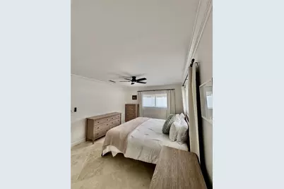 2011 NE 34th Street, Pompano Beach, FL 33064 - Photo 25