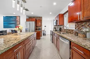 3431 NE 18th Ave, Oakland Park, FL 33306 - Photo 13