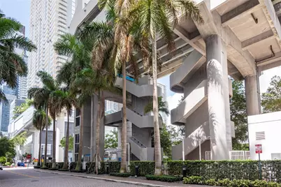 41 SE 5th Street #1315, Miami, FL 33131 - Photo 31