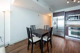 41 SE 5th St, Miami, FL 33131 - Photo 9