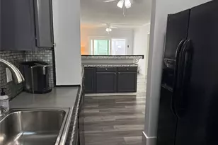 2121 NE 42nd Ct, Pompano Beach, FL 33064 - Photo 11