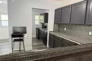 2121 NE 42nd Ct, Pompano Beach, FL 33064 - Photo 9