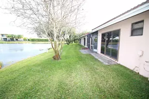 16600 Greens Edge Cir, Weston, FL 33326 - Photo 21