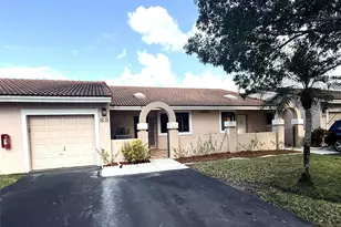 16600 Greens Edge Cir, Weston, FL 33326 - Photo 19