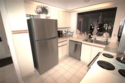 16600 Greens Edge Circle #83, Weston, FL 33326 - Photo 3