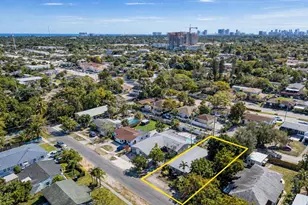 255 SW 15th St, Dania Beach, FL 33004 - Photo 51