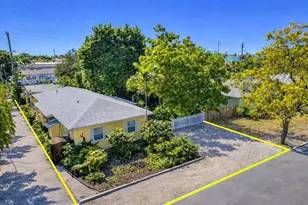 255 SW 15th St, Dania Beach, FL 33004 - Photo 49