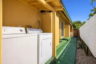 255 SW 15th St, Dania Beach, FL 33004 - Photo 33