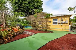 255 SW 15th St, Dania Beach, FL 33004 - Photo 45