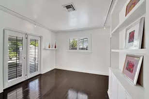 1701 NE 40th St, Oakland Park, FL 33334 - Photo 21