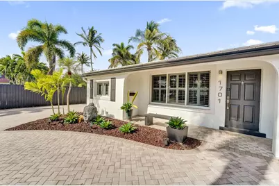 1701 NE 40th Street, Oakland Park, FL 33334 - Photo 3